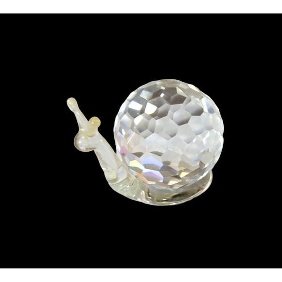 Iris Arc Crystal Snail with Round Crystal Body Figure - Picture 2 of 5